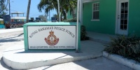 1093_full_2.jpg
